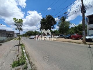 Lote / Terreno de Bairro Para Vender no bairro São João em Feira De Santana