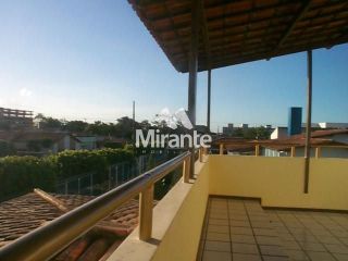 Casa Para Alugar no bairro Santa Mônica em Feira De Santana