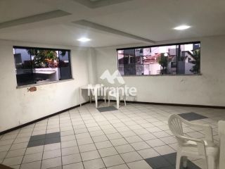 Cobertura Para Vender com 3 quartos sendo 1 suítes no bairro Santa Mônica em Feira De Santana