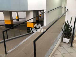 Cobertura Para Vender com 3 quartos sendo 1 suítes no bairro Santa Mônica em Feira De Santana