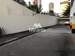 Cobertura Para Vender com 3 quartos sendo 1 suítes no bairro Santa Mônica em Feira De Santana