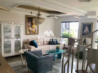 Cobertura Para Vender com 3 quartos sendo 1 suítes no bairro Santa Mônica em Feira De Santana