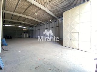 Galpão / Depósito / Armazém Para Alugar no bairro Aviário em Feira De Santana