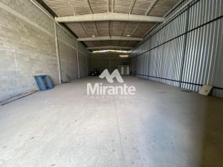 Galpão / Depósito / Armazém Para Alugar no bairro Aviário em Feira De Santana