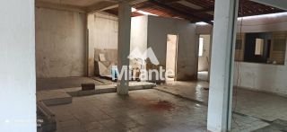 Casa Para Vender com 3 quartos sendo 1 suítes no bairro Serraria Brasil em Feira De Santana