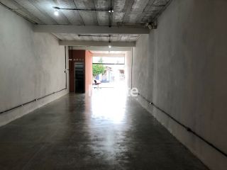 Prédio / Edifício Inteiro Comercial Para Alugar no bairro Ponto Central em Feira De Santana