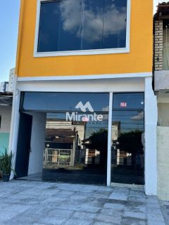 Prédio / Edifício Inteiro Comercial Para Alugar no bairro Ponto Central em Feira De Santana