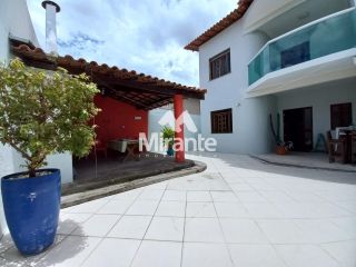 Casa Para Vender com 4 quartos sendo 2 suítes no bairro Jardim Acácia em Feira De Santana