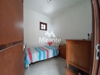 Casa Para Vender com 4 quartos sendo 2 suítes no bairro Jardim Acácia em Feira De Santana