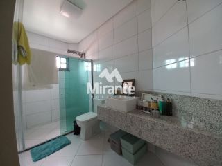 Casa Para Vender com 4 quartos sendo 2 suítes no bairro Jardim Acácia em Feira De Santana
