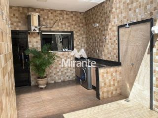 Casa Para Vender com 4 quartos sendo 1 suítes no bairro Jardim Cruzeiro em Feira De Santana
