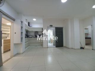 Prédio / Edifício Inteiro Comercial Para Vender no bairro Centro em Feira De Santana