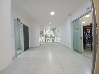 Prédio / Edifício Inteiro Comercial Para Vender no bairro Centro em Feira De Santana