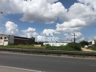 Lote / Terreno de Bairro Para Vender no bairro Subaé em Feira De Santana