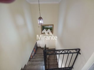 Casa de Condomínio Para Vender com 3 quartos sendo 1 suítes no bairro Santa Mônica em Feira De Santana