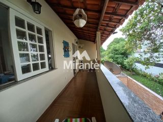 Casa de Condomínio Para Vender com 3 quartos sendo 1 suítes no bairro Santa Mônica em Feira De Santana