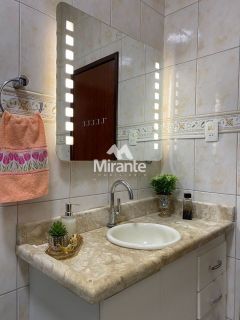 Casa Para Vender com 3 quartos no bairro Serraria Brasil em Feira De Santana