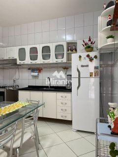 Casa Para Vender com 3 quartos no bairro Serraria Brasil em Feira De Santana