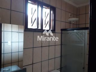 Casa Para Vender com 6 quartos sendo 2 suítes no bairro Capuchinhos em Feira De Santana