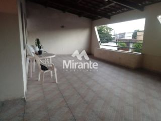 Casa Para Vender com 6 quartos sendo 2 suítes no bairro Capuchinhos em Feira De Santana