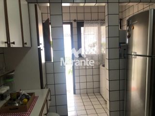 Casa de Condomínio Para Vender com 3 quartos sendo 1 suítes no bairro Santa Mônica em Feira De Santana