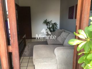 Casa de Condomínio Para Vender com 3 quartos sendo 1 suítes no bairro Santa Mônica em Feira De Santana