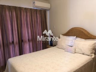 Casa de Condomínio Para Vender com 3 quartos sendo 1 suítes no bairro Santa Mônica em Feira De Santana