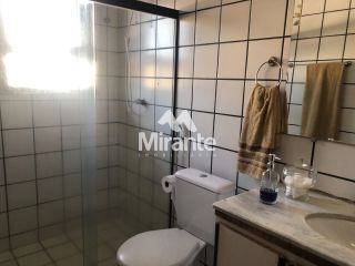 Casa de Condomínio Para Vender com 3 quartos sendo 1 suítes no bairro Santa Mônica em Feira De Santana