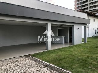 Casa de Condomínio Para Vender com 3 quartos sendo 1 suítes no bairro Santa Mônica em Feira De Santana