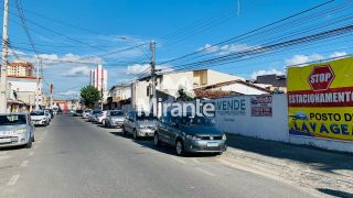 Lote / Terreno de Bairro Para Vender no bairro Ponto Central em Feira De Santana