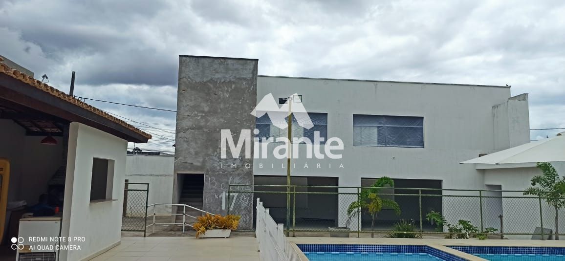 Casa de Condomínio Para Vender com 3 quartos sendo 1 suítes no bairro Lagoa Salgada em Feira De Santana