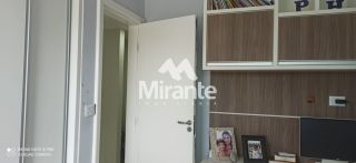Casa de Condomínio Para Vender com 3 quartos sendo 1 suítes no bairro Lagoa Salgada em Feira De Santana