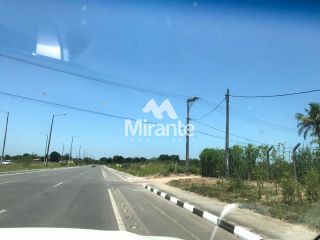 Chácara Para Vender com 4 quartos sendo 2 suítes no bairro Lagoa Salgada em Feira De Santana