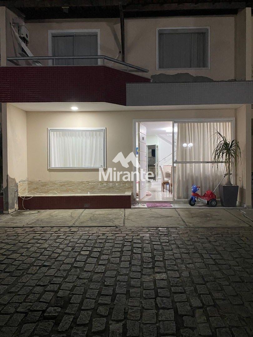 Casa de Condomínio Para Vender com 3 quartos no bairro Lagoa Salgada em Feira De Santana