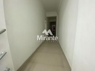 Prédio / Edifício Inteiro Comercial Para Vender no bairro Centro em Feira De Santana