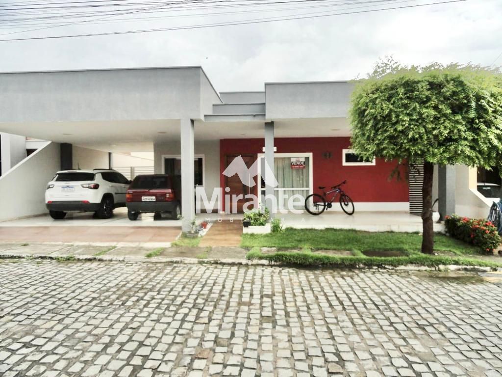 Casa de Condomínio Para Vender com 3 quartos sendo 3 suítes no bairro Pedra do Descanso em Feira De Santana