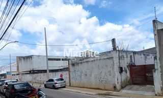 Casa Para Vender no bairro Centro em Feira De Santana