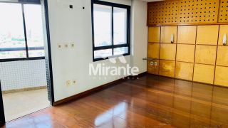 Apartamento Para Alugar com 4 quartos sendo 3 suítes no bairro Kalilândia em Feira De Santana