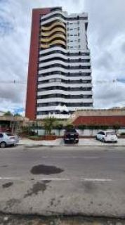 Apartamento Para Alugar com 4 quartos sendo 3 suítes no bairro Kalilândia em Feira De Santana