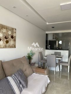 Casa de Condomínio Para Vender com 2 quartos sendo 2 suítes no bairro Registro em Feira De Santana