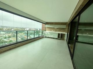 Apartamento Mobiliado Para Vender com 3 quartos sendo 3 suítes no bairro Santa Mônica em Feira De Santana