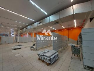 Galpão / Depósito / Armazém Para Alugar no bairro Ponto Central em Feira De Santana