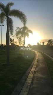 Lote / Terreno de Condomínio Para Vender no bairro Registro em Feira De Santana