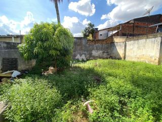 Casa Para Vender com 3 quartos sendo 1 suítes no bairro Jardim Cruzeiro em Feira De Santana