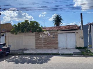 Casa Para Vender com 3 quartos sendo 1 suítes no bairro Jardim Cruzeiro em Feira De Santana
