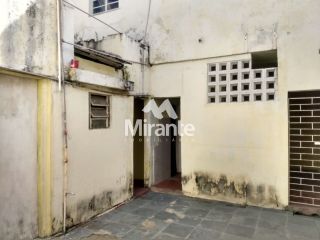 Casa Para Vender no bairro Centro em Feira De Santana