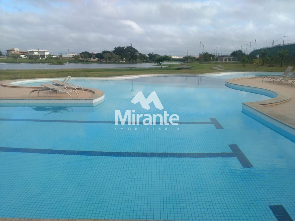 Lote / Terreno de Condomínio Para Vender no bairro Papagaio em Feira De Santana