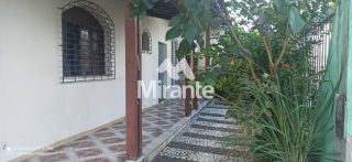 Casa Para Vender com 3 quartos sendo 1 suítes no bairro Olhos D Água em Feira De Santana