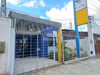Casa Para Vender no bairro Centro em Feira De Santana