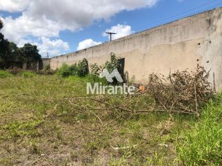 Galpão / Depósito / Armazém Para Vender no bairro Pedra do Descanso em Feira De Santana